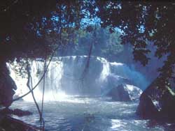 Heaw Pratoon Waterfall is a beautiful sight